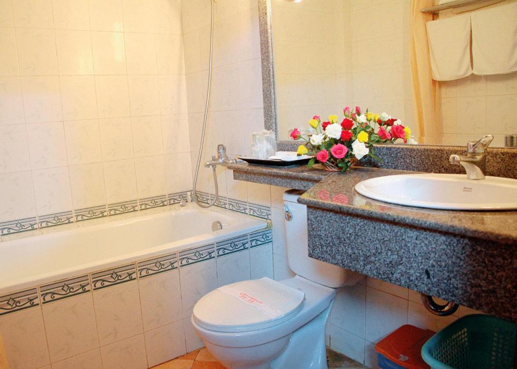 Ngoc Mai Hotel Hanoi Room photo